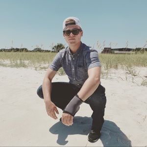 Meet your Posher, Garrett